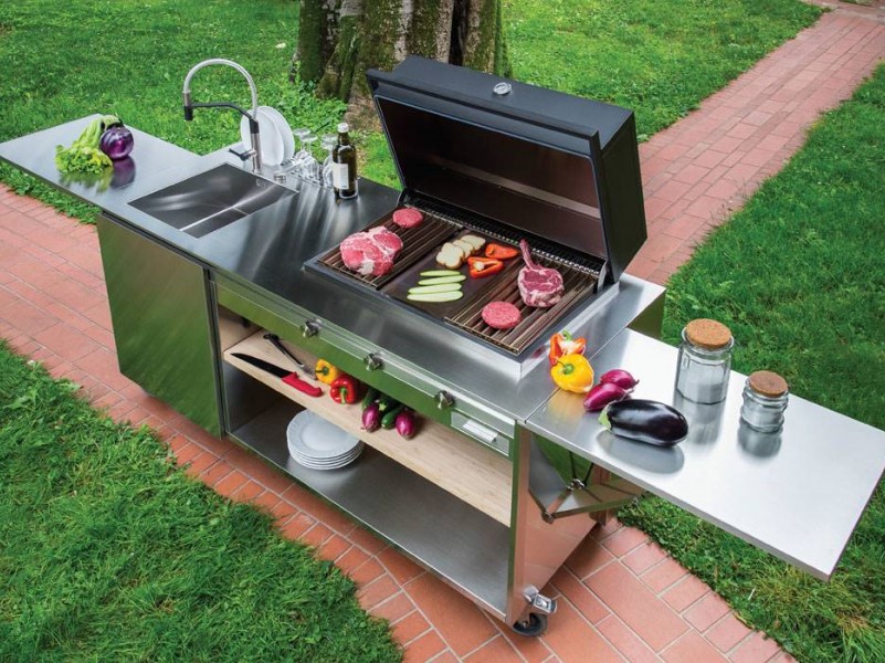 Outdoor kitchen with wheels, complete outdoor kitchen easily movable